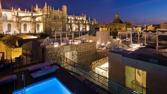 vistas de la catedral de Sevilla desde Terraza del Hotel EME